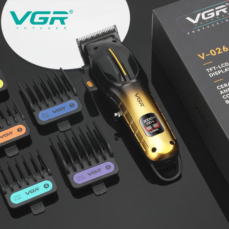 Акумуляторна машинка для стрижки (clipper) VGR V-026 GOLD, 6 насадок, 9000 RPM, LED display — фото 2
