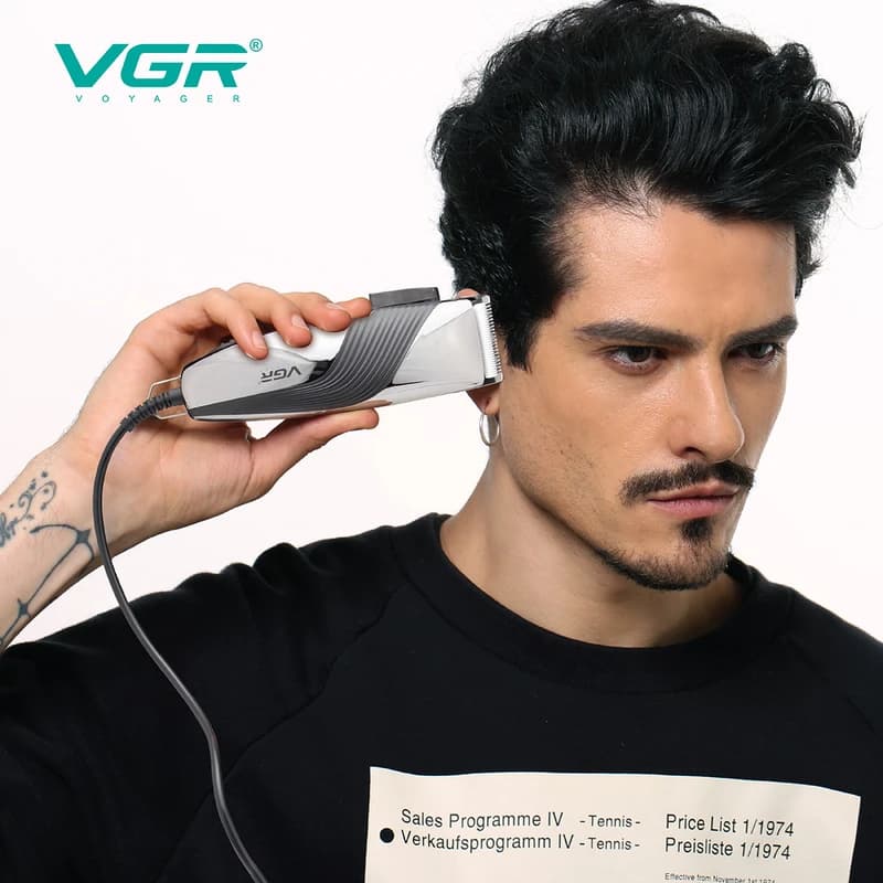 Машинка (триммер) для стрижки волосся та бороди VGR V-121, Professional, 8 насадок, Ножиці + Гребінець, від мережі — фото 4