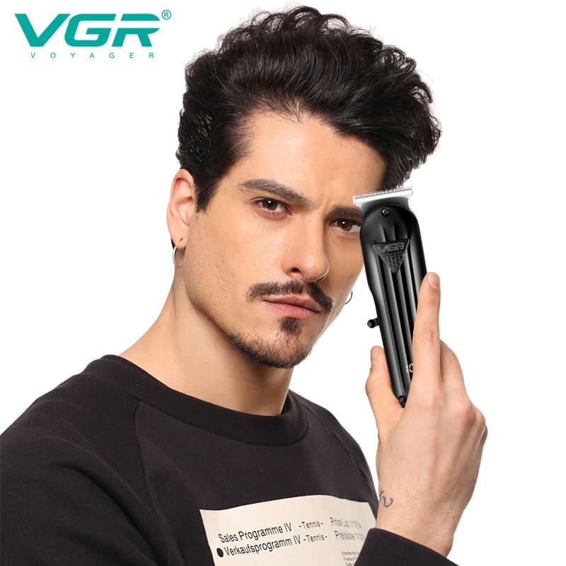 Машинка (триммер) для стрижки волосся VGR V-982, Professional, 4 насадки, LED Display — фото 6