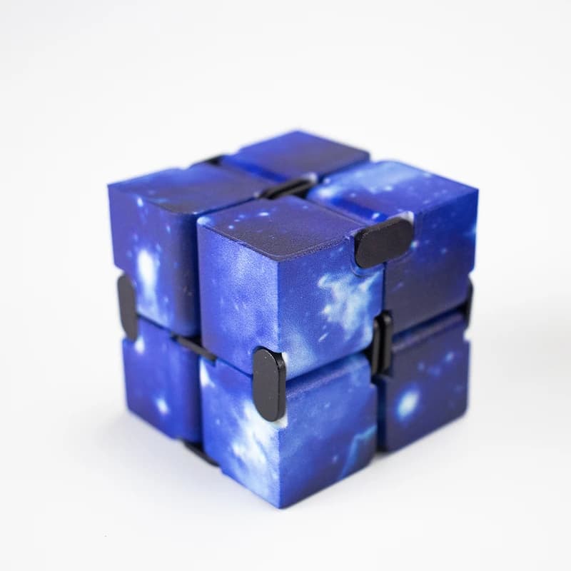Кубик антистрес Infinity Cube космос (синій) — фото 1