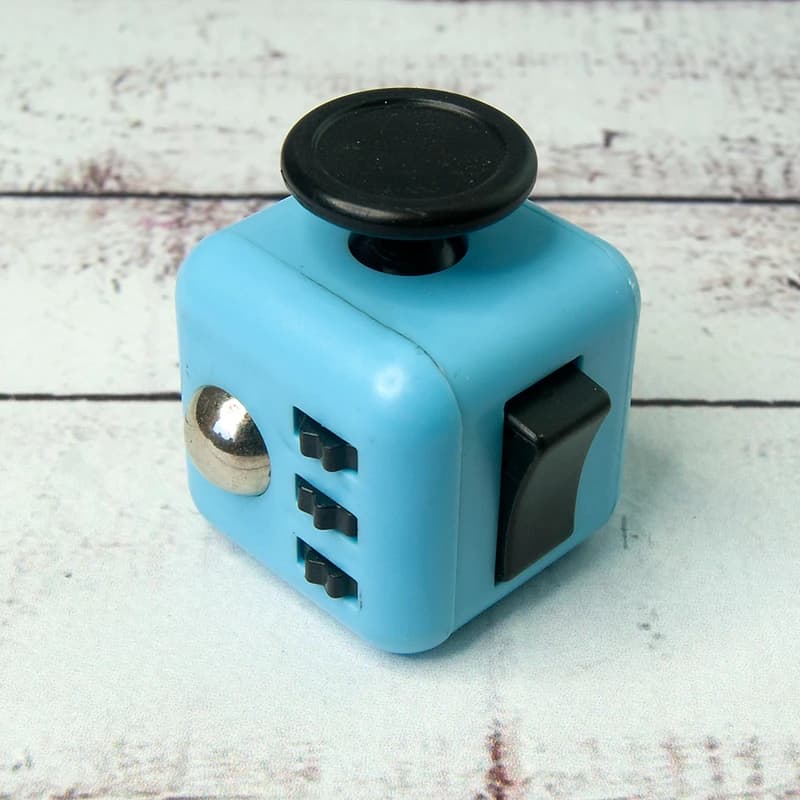 Кубик антистрес Fidget Cube (блакитний з чорним) — фото 3