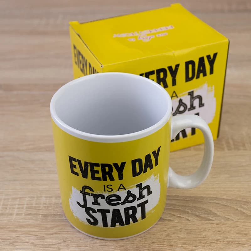 Кухоль Гігант Кожен день - це новий початок - Every day is a fresh start — фото 1